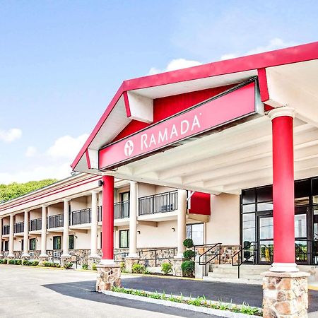 Ramada By Wyndham Rockaway Hotel Exterior foto